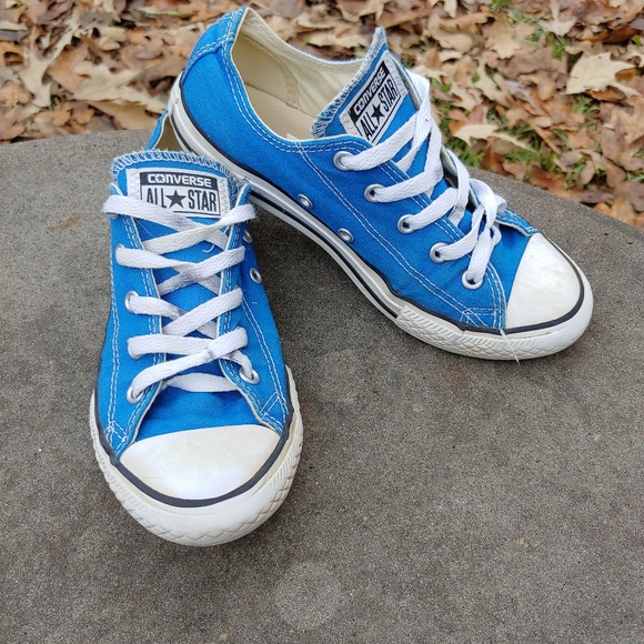 converse electric blue